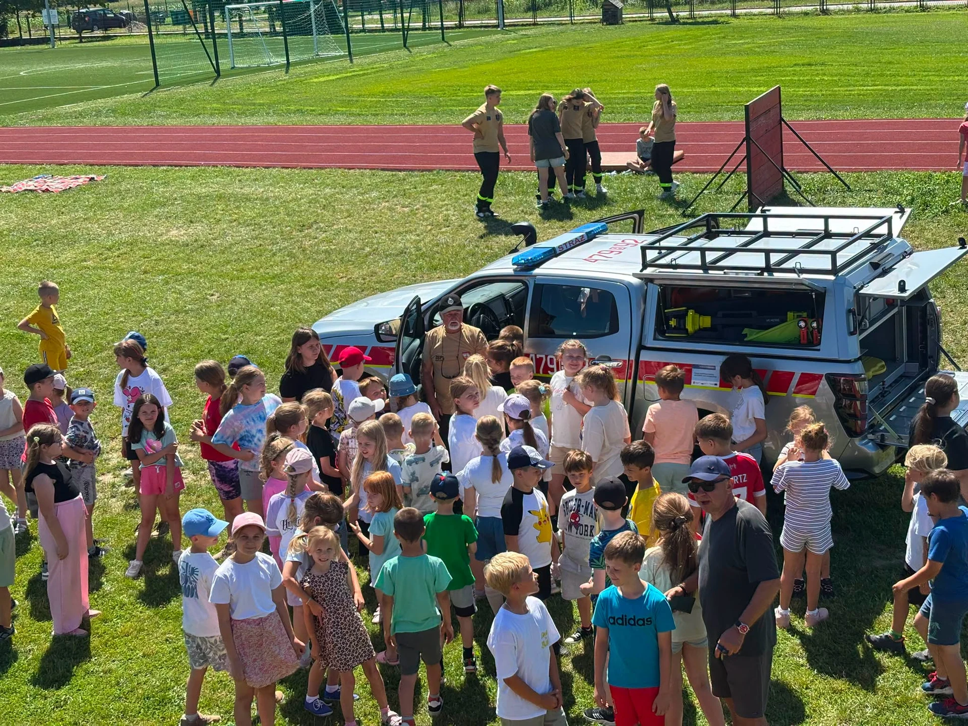 Strażacy z OSP odwiedzili uczniów w Drohiczynie — zdjęcie 7